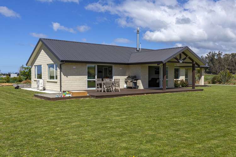 13 Keane Road Levels Valley_14