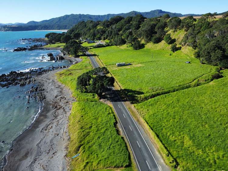 Block 10 Matapapa, State Highway 35 Waihau Bay_16