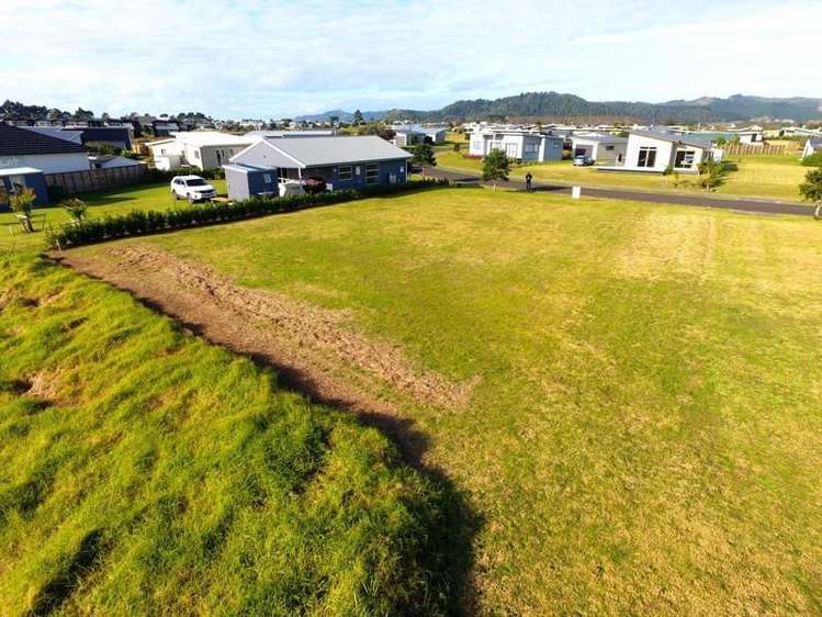 113 Karo Drive Matarangi_2