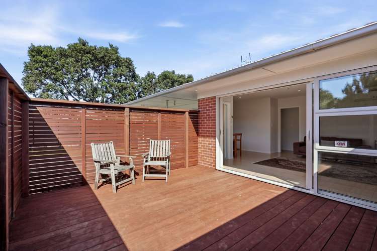 1/13 Esmonde Road Takapuna_10