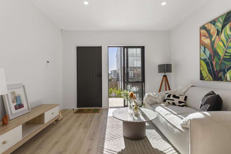 17 Paetai Lane Te Atatu Peninsula_9