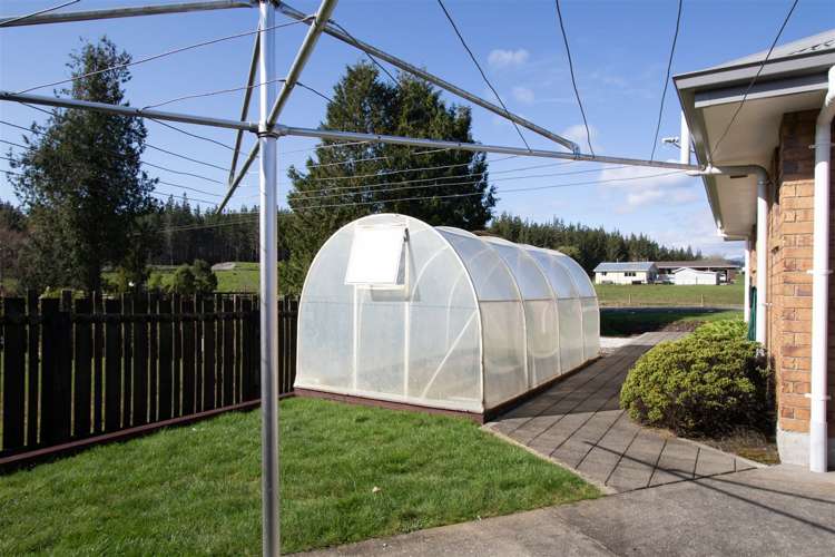 13 Lake Kaniere Road Kaniere_31