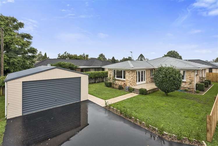 1/17 Galloway Street Hamilton East_0