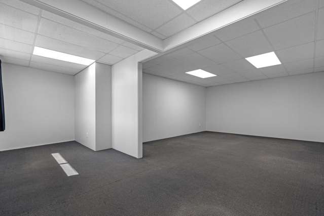 Unit 2/2a Ashley Place Papamoa_4