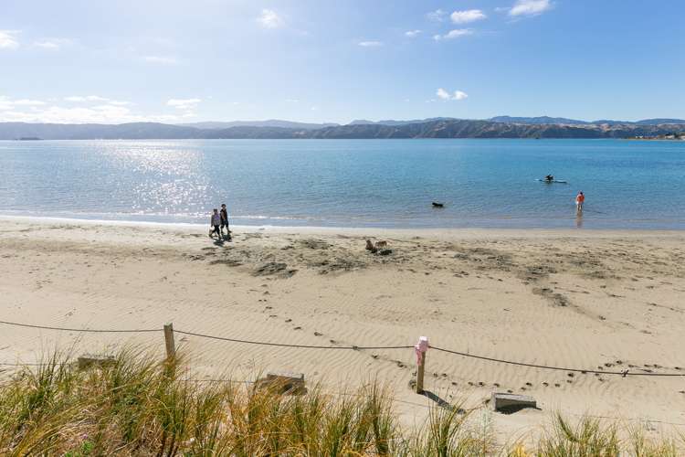 199 Marine Parade Seatoun_11