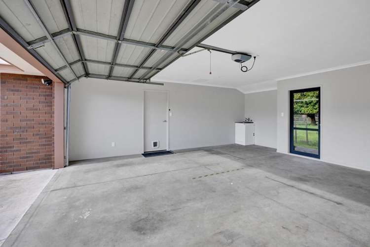 76A Glover Road Hawera_21