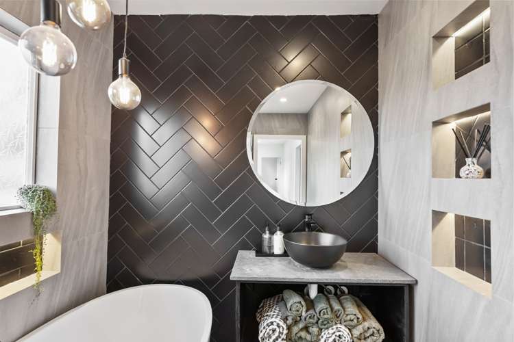 36 Great North Road Kamo_13