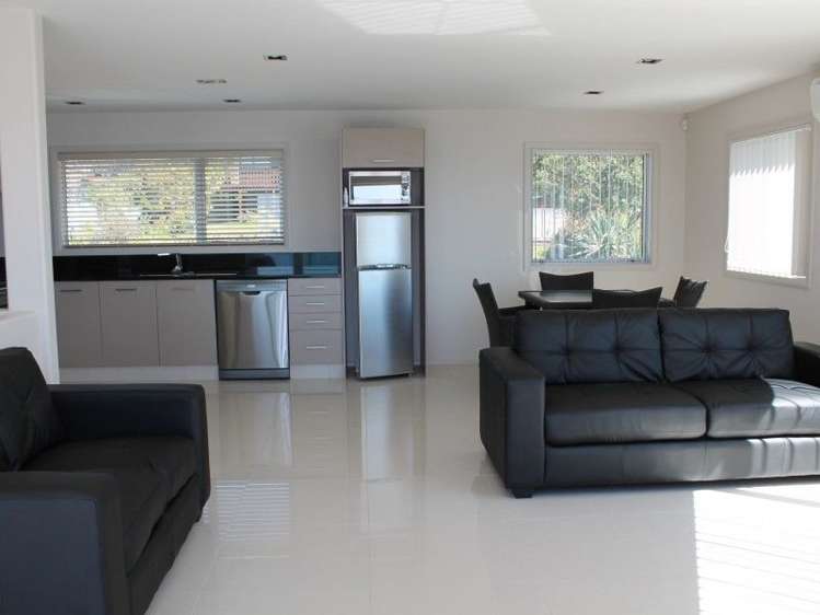 11 Pacific Drive Tairua_32