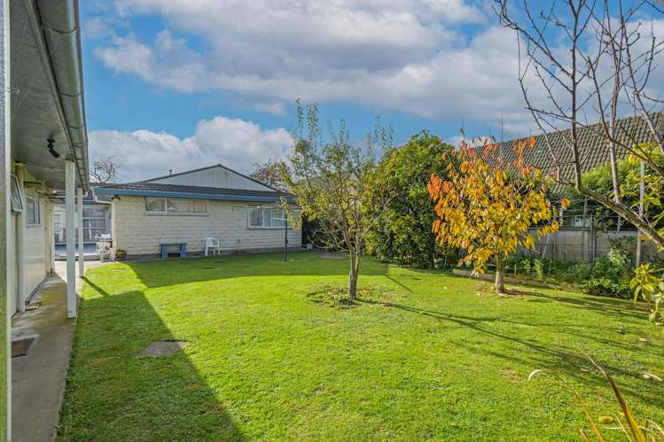 184 Amberley Avenue Highbury_14
