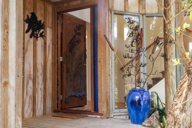 1684 East Coast Road Whakatiwai_2