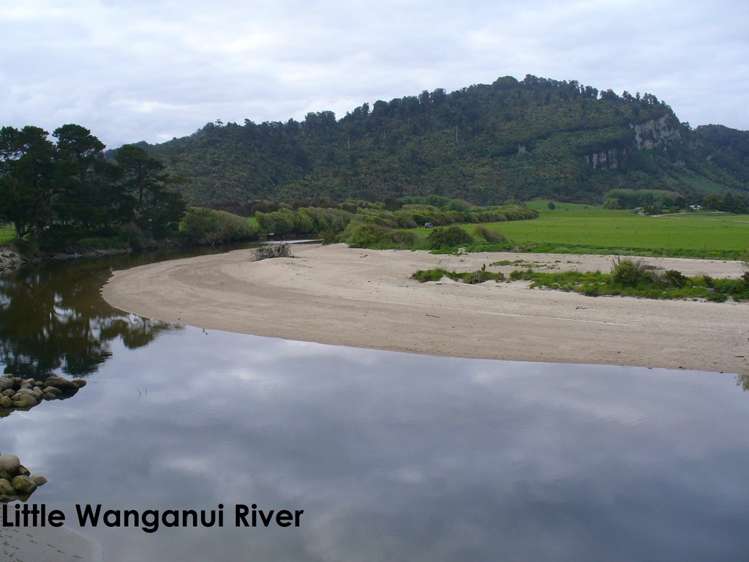 19 Horncastle Crescent Kahurangi National Park_5