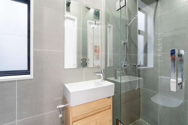 6/2 Flaunty Place West Harbour_15