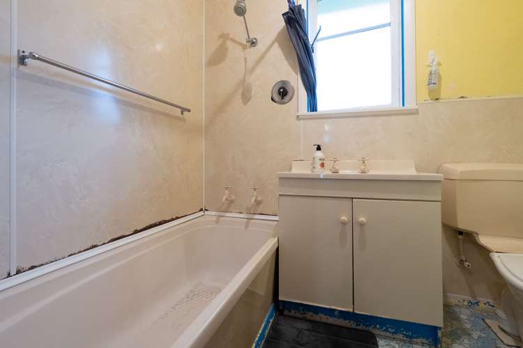 28 Herron Street Brockville_15