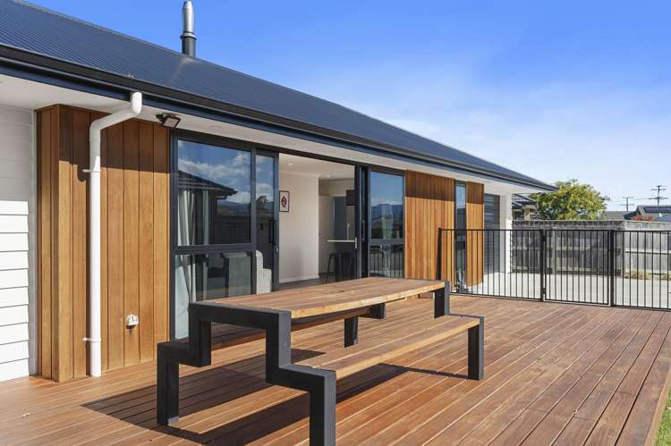 7 Angus Place Carterton_19