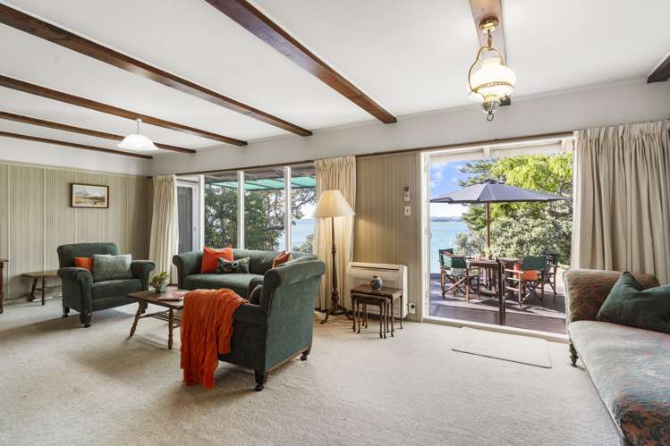 16 Tui Vale Road Cockle Bay_10