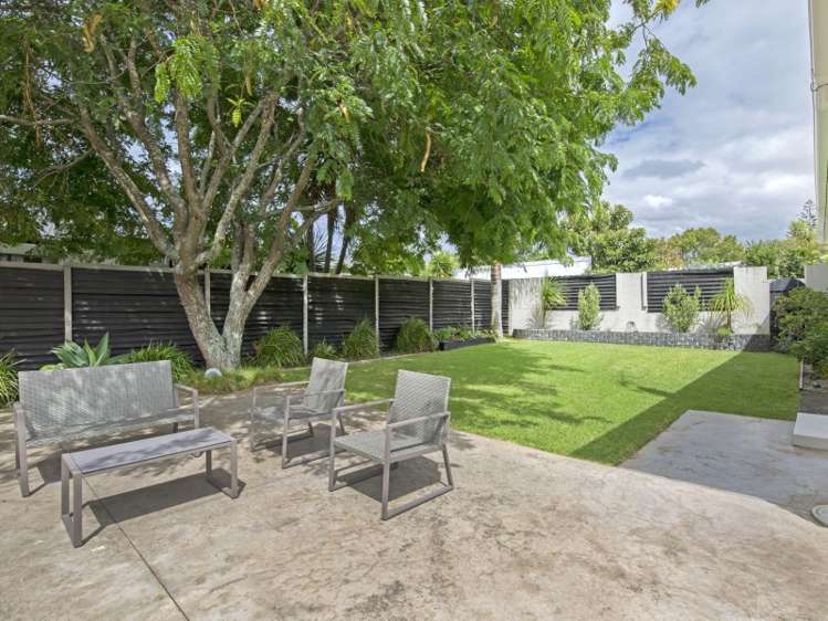 30 Ussher Place Pakuranga Heights_15