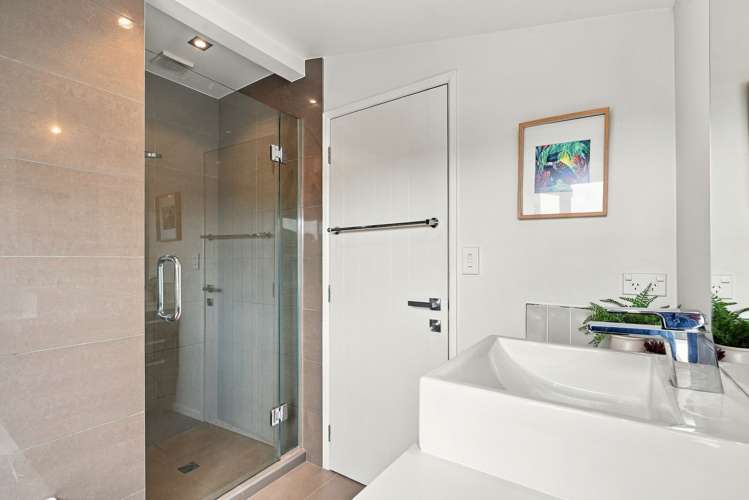 9 Corsica Way Karaka_25