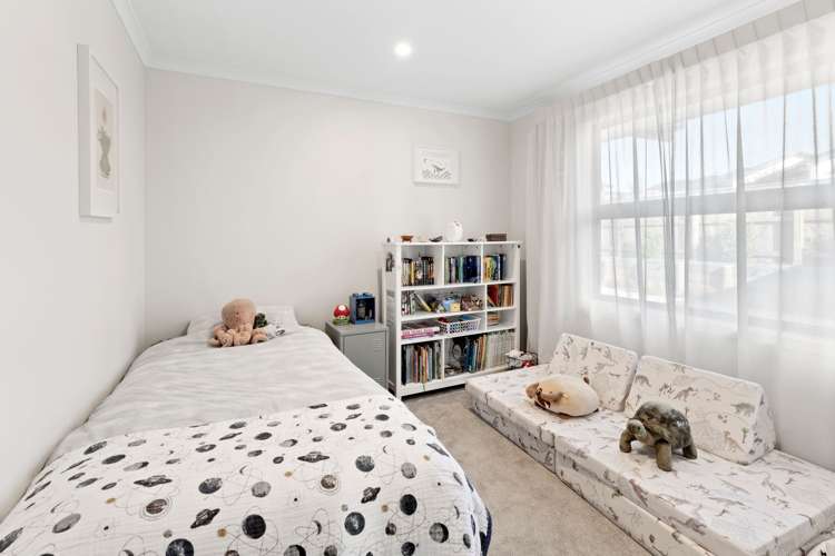 64 Katania Heights Brightwater_13