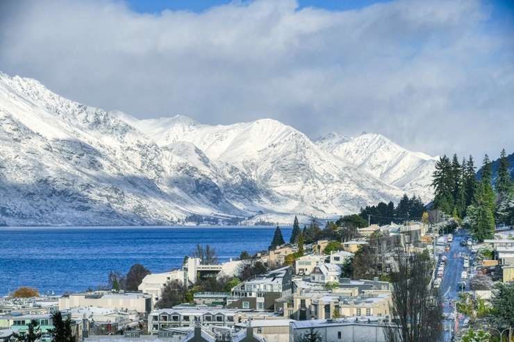 The super-rich are flying into New Zealand to check out property. Space for the private jet or helicopter is a must-have. Photo / Getty Images