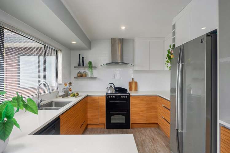 25a Benfield Avenue Mount Albert_10