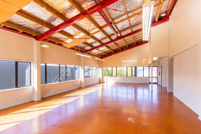 Bright, Affordable Birkenhead Office - 142 sqm