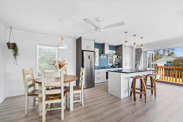 29 Shoemaker Road Waipu_9