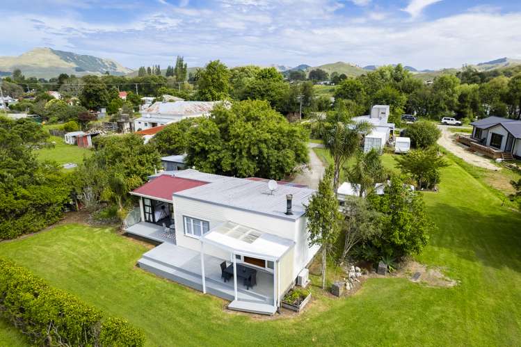 9 Uawa Parade Tolaga Bay_19