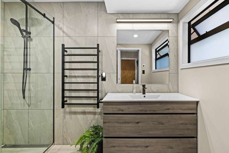 8 Forsyth Street Taradale_14