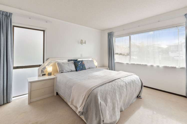 31 Ridge Road Waiake_14