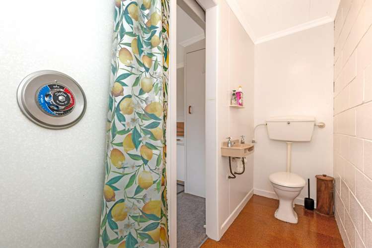 3 River Road Matawhero_23