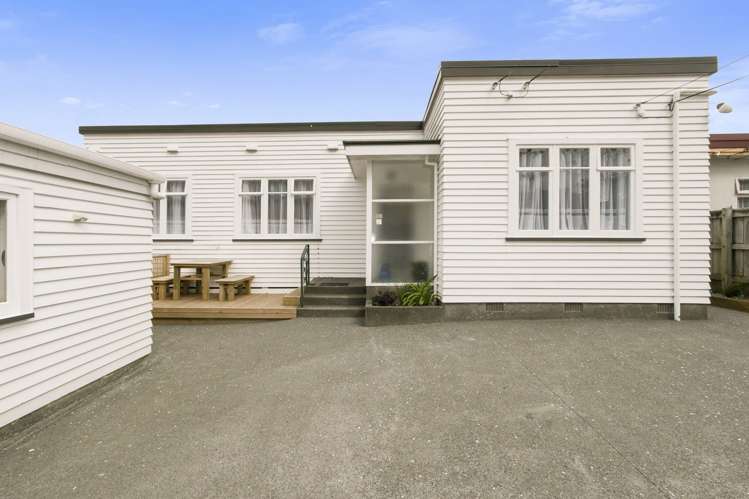 64 Bledisloe Crescent_0