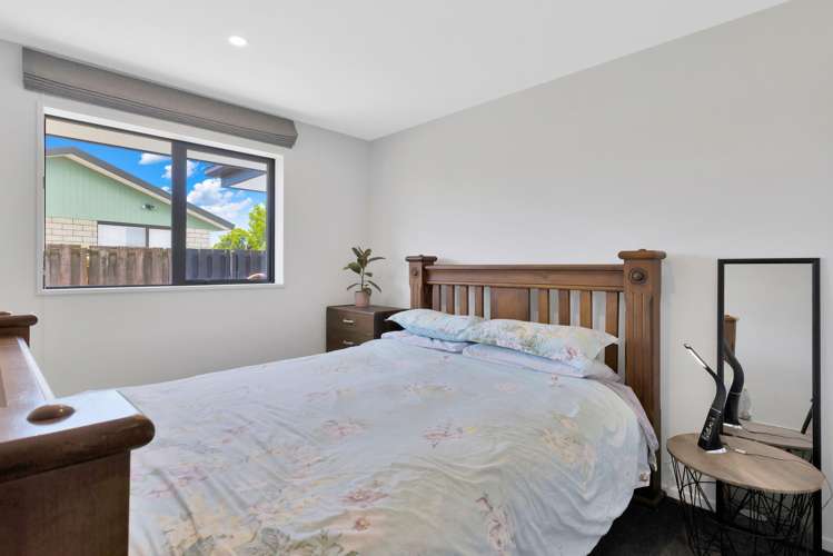 33 Seadown Crescent Amberley_8