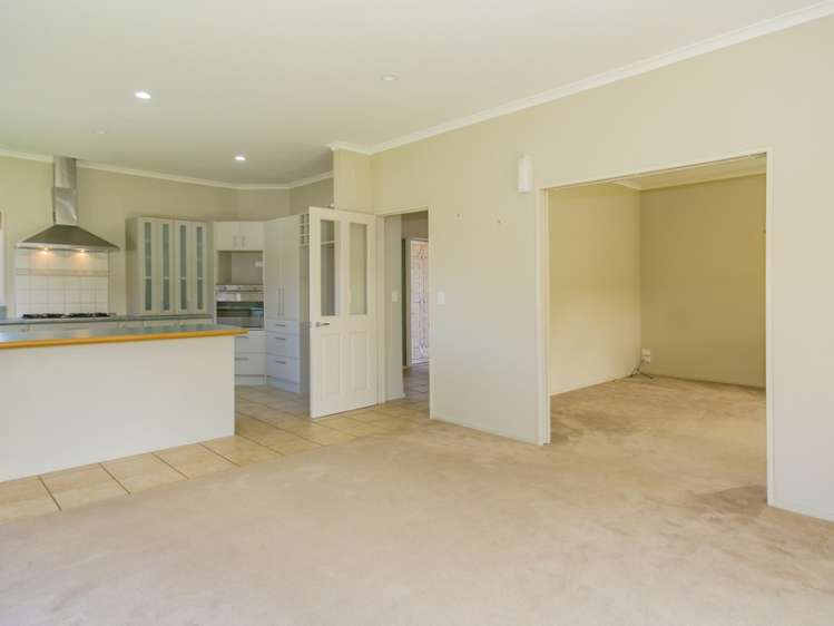3 Swindon Lane Amberley_5