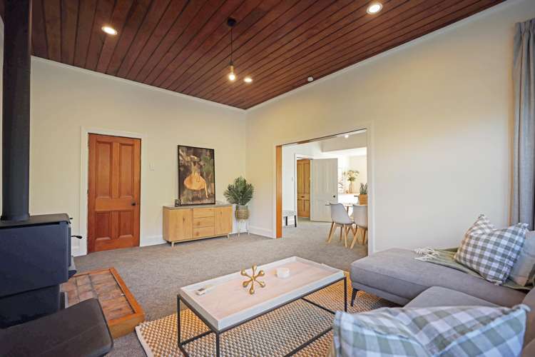 9 Alford Forest Road Allenton_10