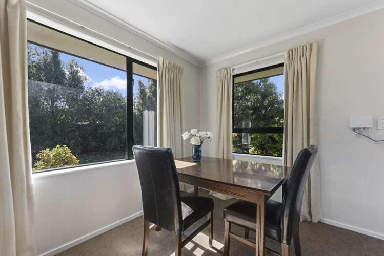 39 Lord Auckland Road Wakefield_9