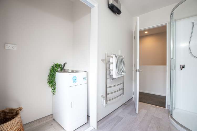 1/22 Grove Road Addington_23