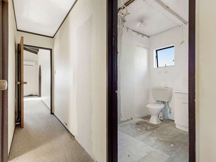 255 Flaxmere Avenue Flaxmere_11