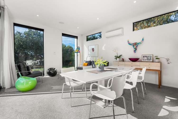 25 Main Road Redcliffs_9