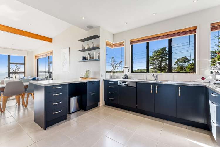19 Alexander Road Algies Bay_9
