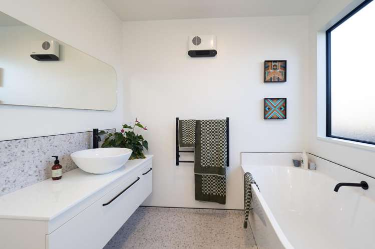 9 Redhaven Rise Netherby_17