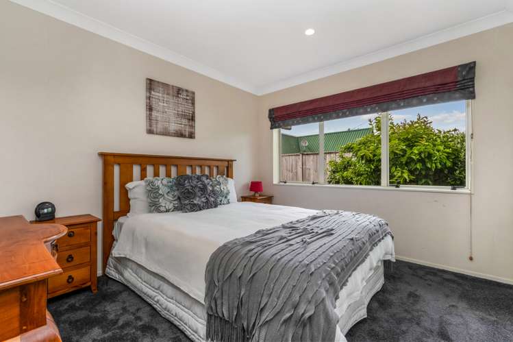 16 Aristoy Close Conifer Grove_16