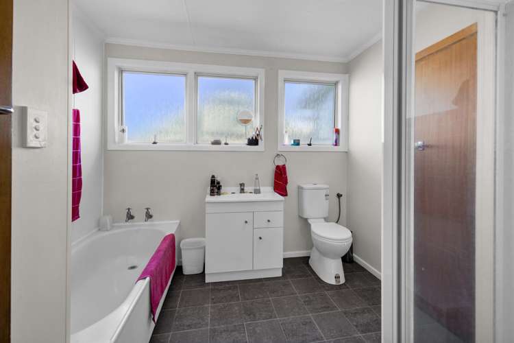7 Rimu Street Hawera_21