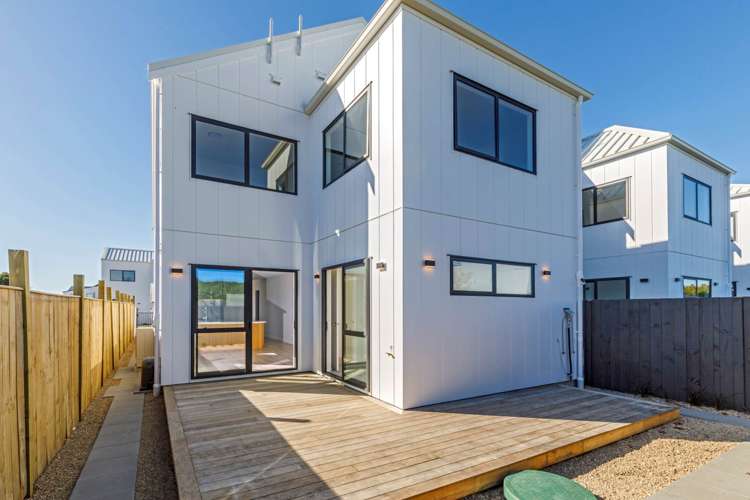 5 Green Bamboo Road Hobsonville_16