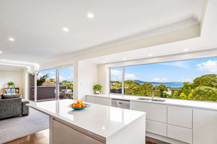 37 Eastcliffe Road Castor Bay_12