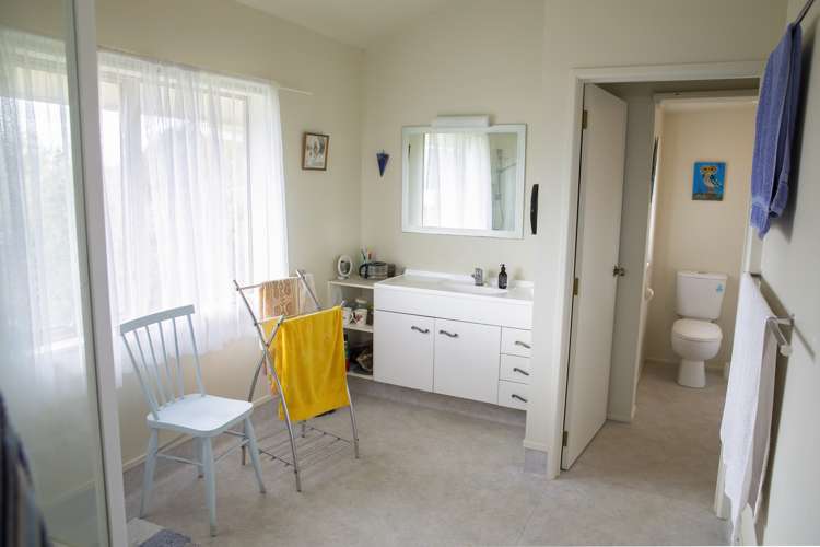 257 Metcalfe Road Matakohe_32