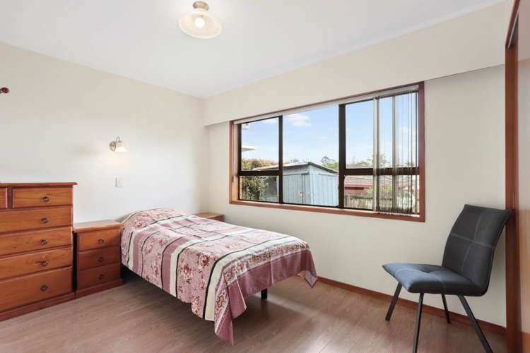 52 Brandon Road Glen Eden_9