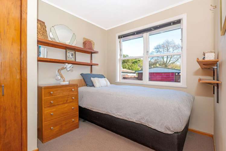 9 Ropata Street Kaiti_10