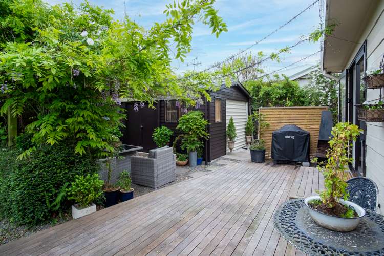 2/51 Saint Johns Street Woolston_11