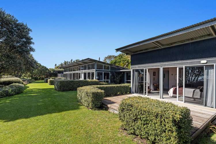 8 Thompson Road Waiotahe_8