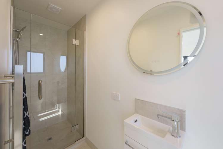 2/12 Newbridge Place Ilam_7